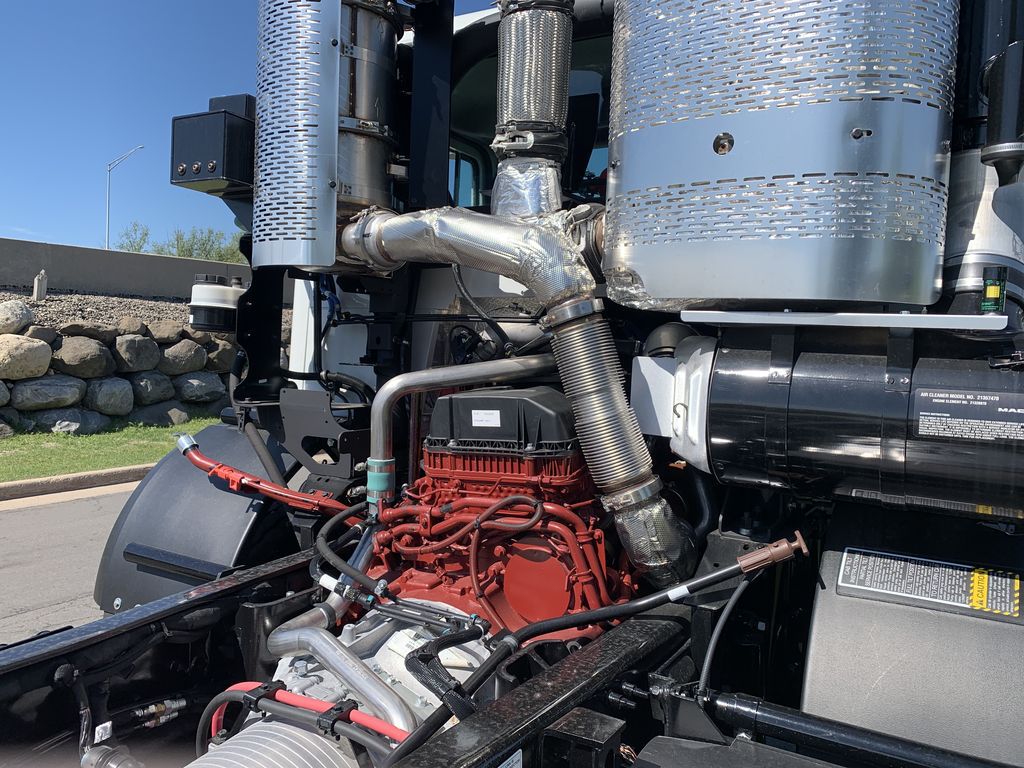 Slide images of 2026 MACK TE64R 