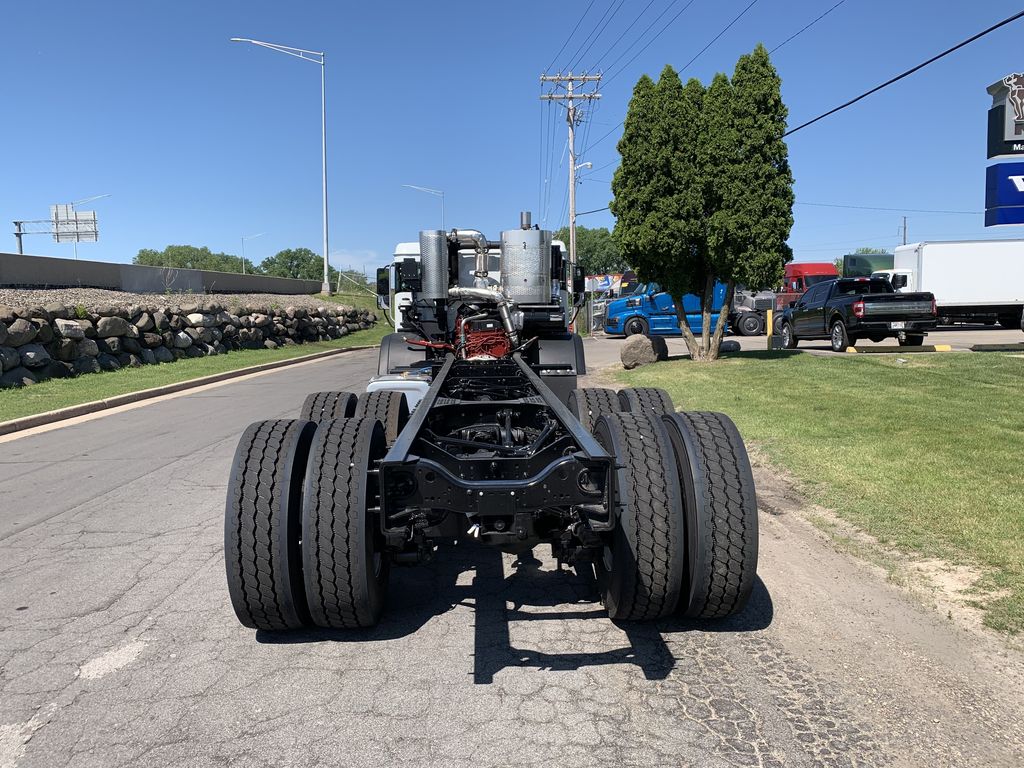 Slide images of 2027 MACK LR64R