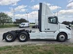 Slide images of 2023 VOLVO VNL64T300