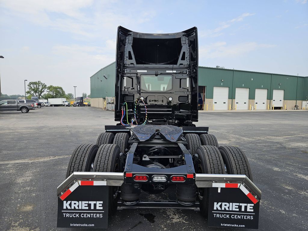 Slide images of 2027 VOLVO VNR64T300