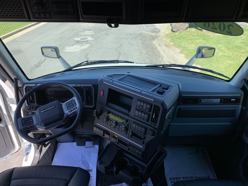 Slide images of 2026 MACK PIONEER 64T 64M