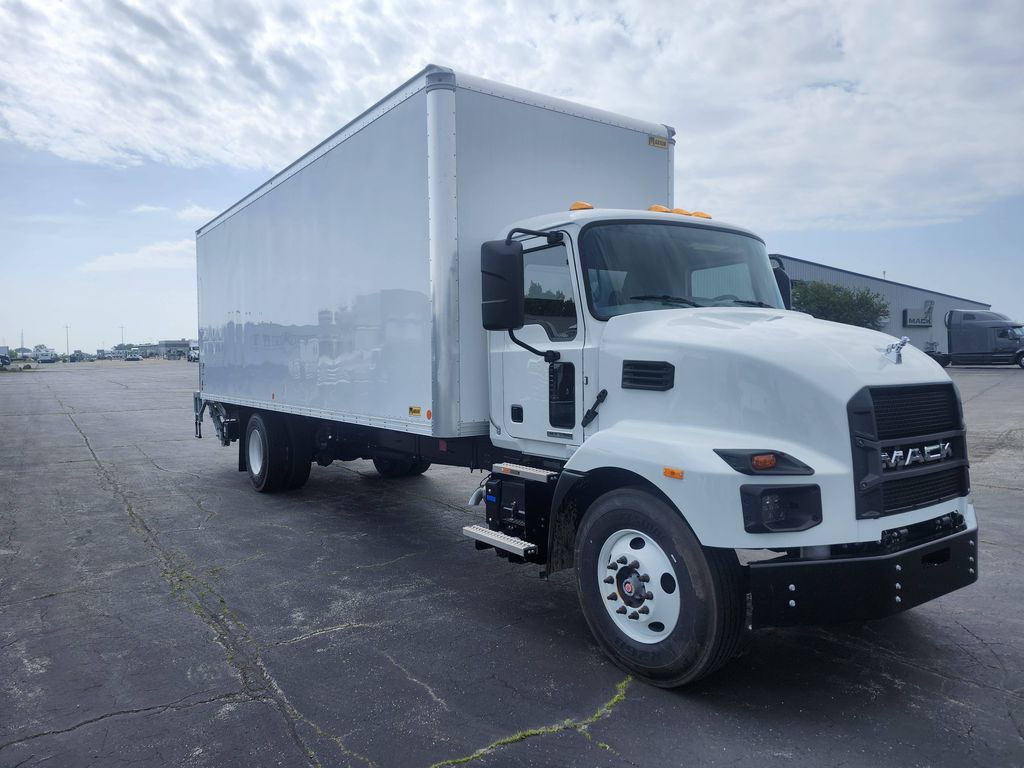 Slide images of 2026 MACK MD642