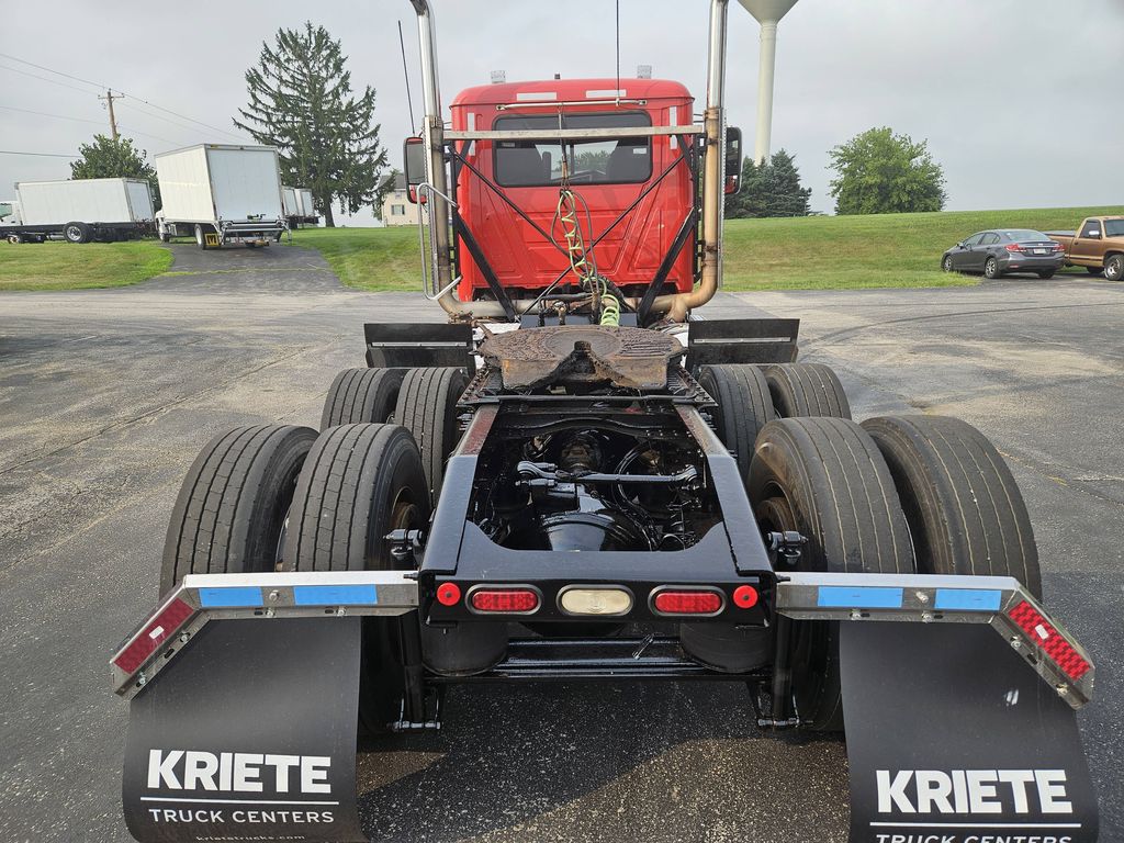 Slide images of 2020 MACK PINNACLE