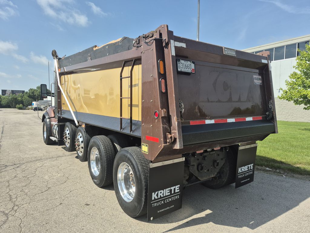Slide images of 2020 KENWORTH CONSTRUCTION