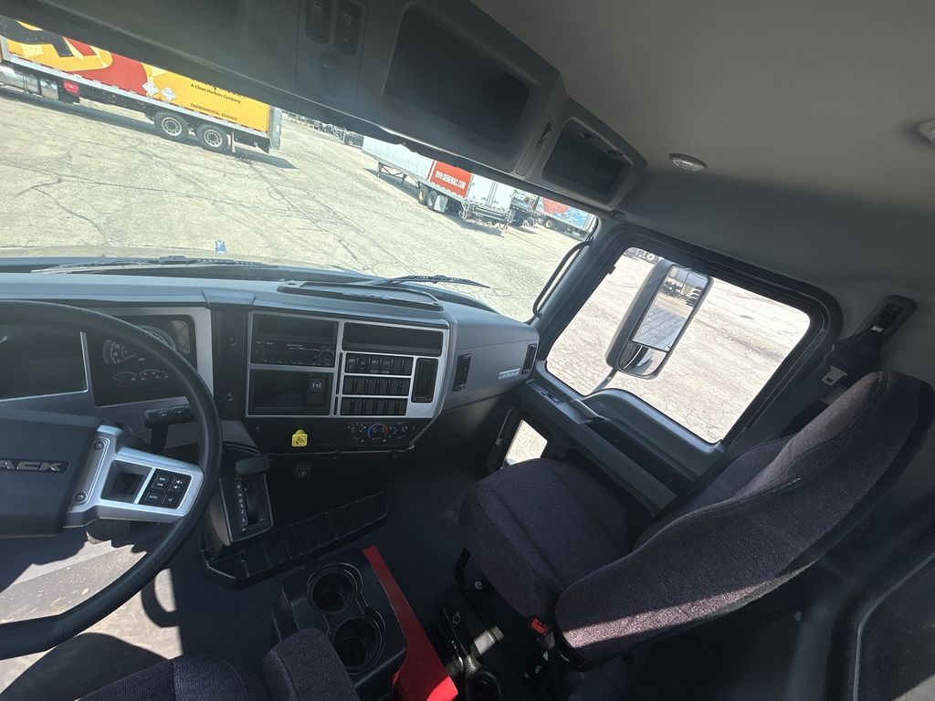 Slide images of 2026 MACK MD642