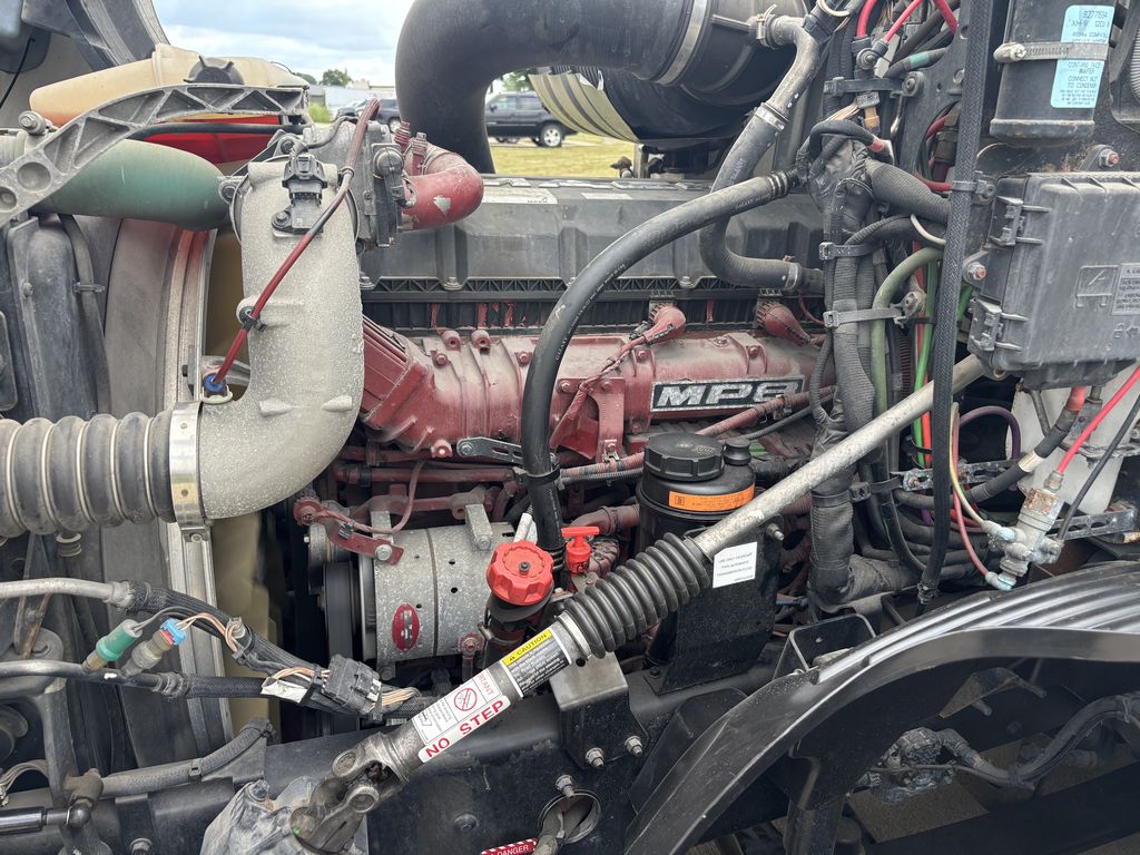 Slide images of 2020 MACK AN64T