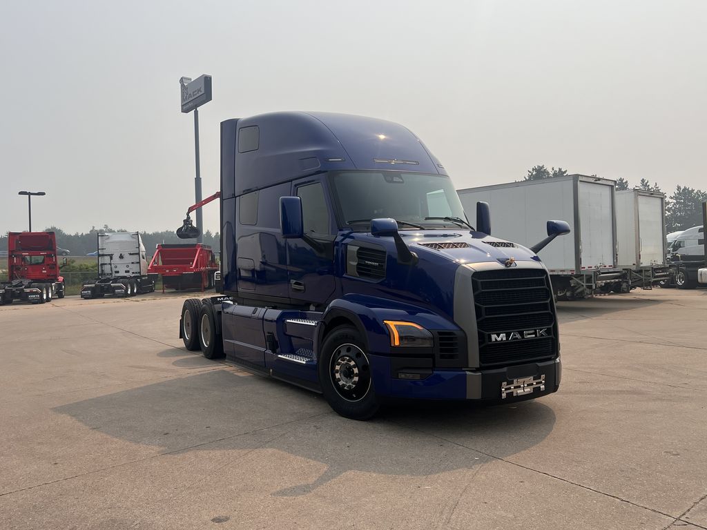 Slide images of 2026 MACK PIONEER 64T 76H