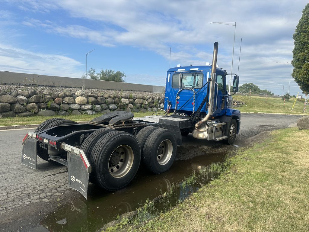 Slide images of 2021 MACK AN64T