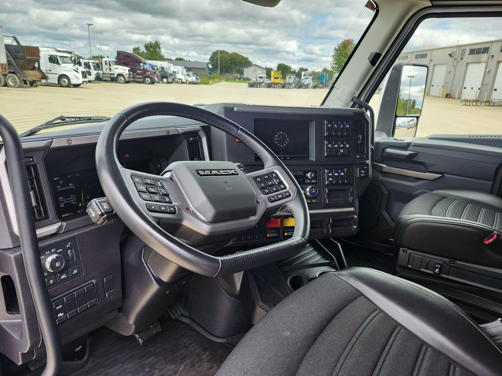 Slide images of 2026 MACK PR64T 64M DEMO