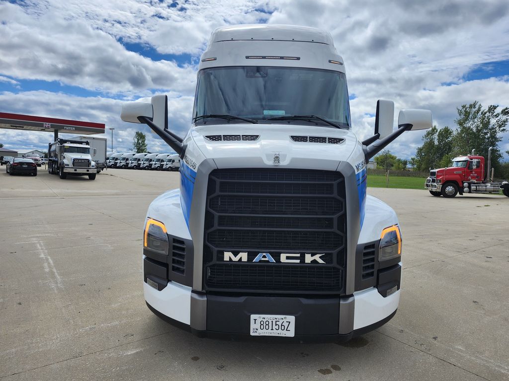 Slide images of 2026 MACK PR64T 64M DEMO