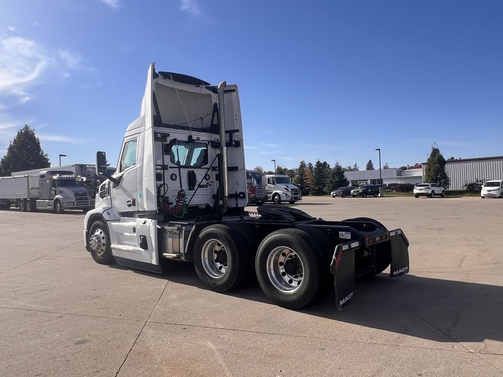Slide images of 2026 MACK PR64T DAY CAB DEMO