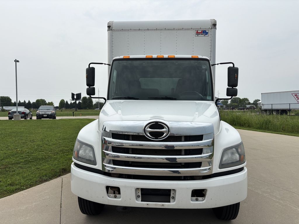 Slide images of 2020 HINO 268A