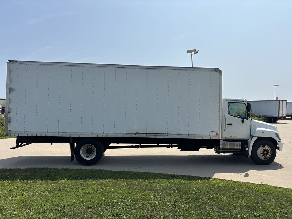 Slide images of 2020 HINO 268A