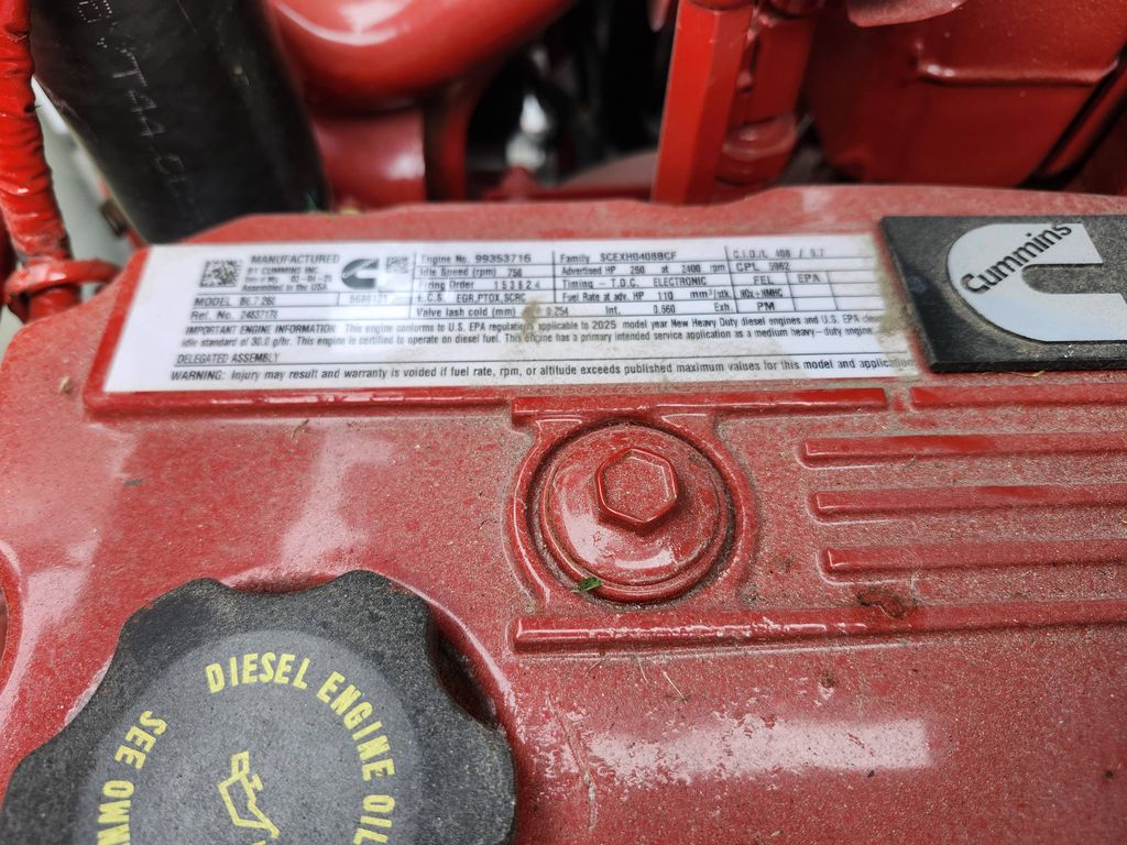Slide images of 2026 MACK MD642