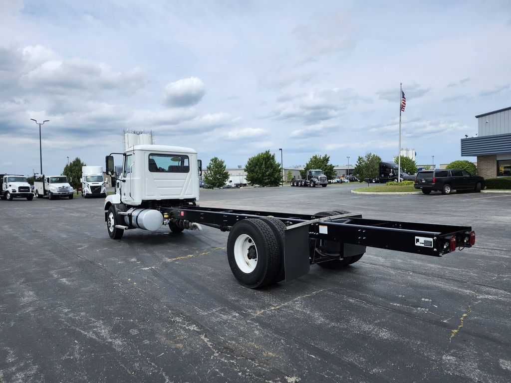 Slide images of 2026 MACK MD642