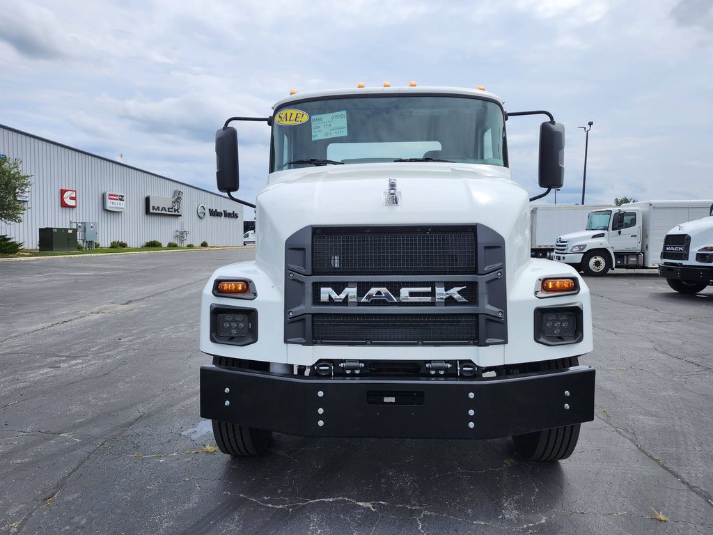Slide images of 2026 MACK MD642