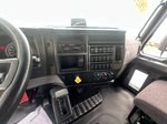 Slide images of 2022 MACK MD642