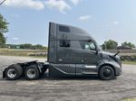 Slide images of 2027 VOLVO VNL64T860