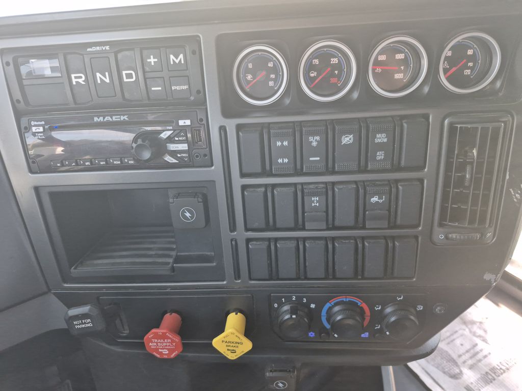 Slide images of 2019 MACK ANTHEM