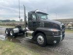 Slide images of 2021 MACK AN64T