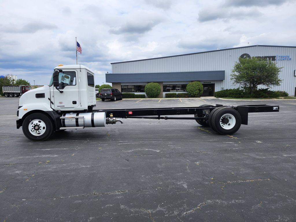 Slide images of 2026 MACK MD642