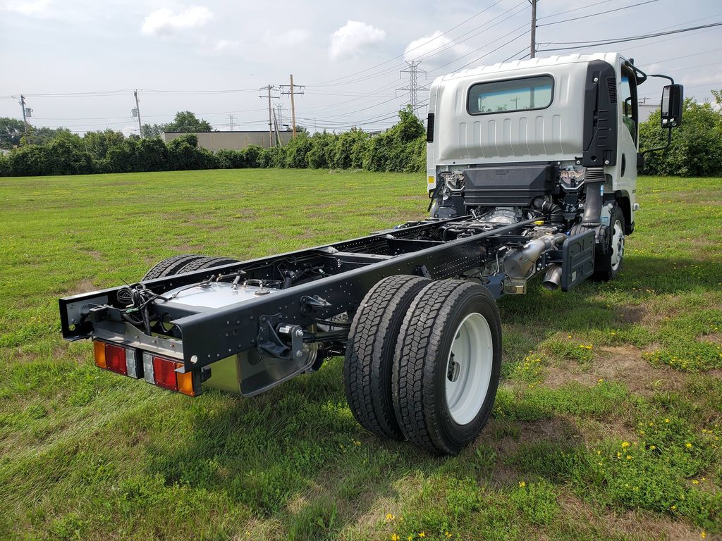 Slide images of 2026 ISUZU NPR XD