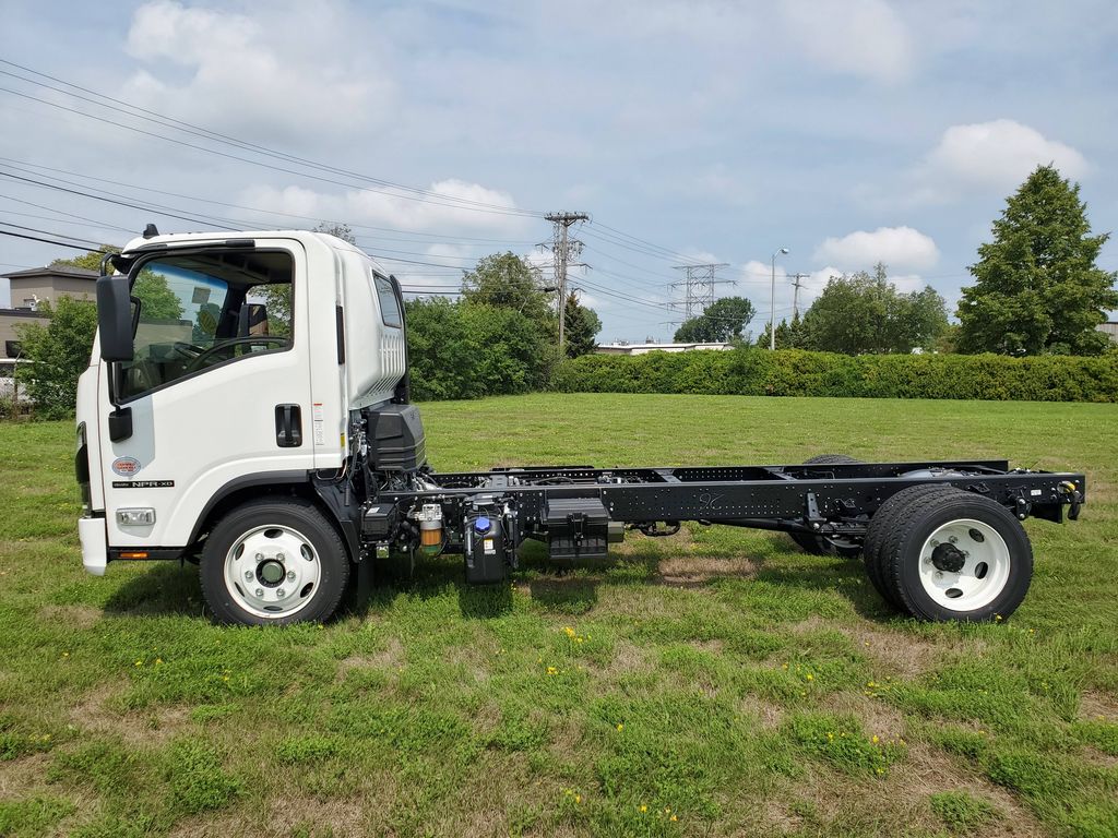 Slide images of 2026 ISUZU NPR XD