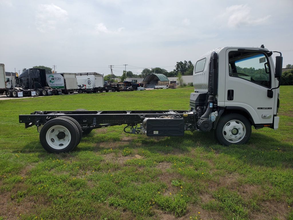 Slide images of 2026 ISUZU NPR XD