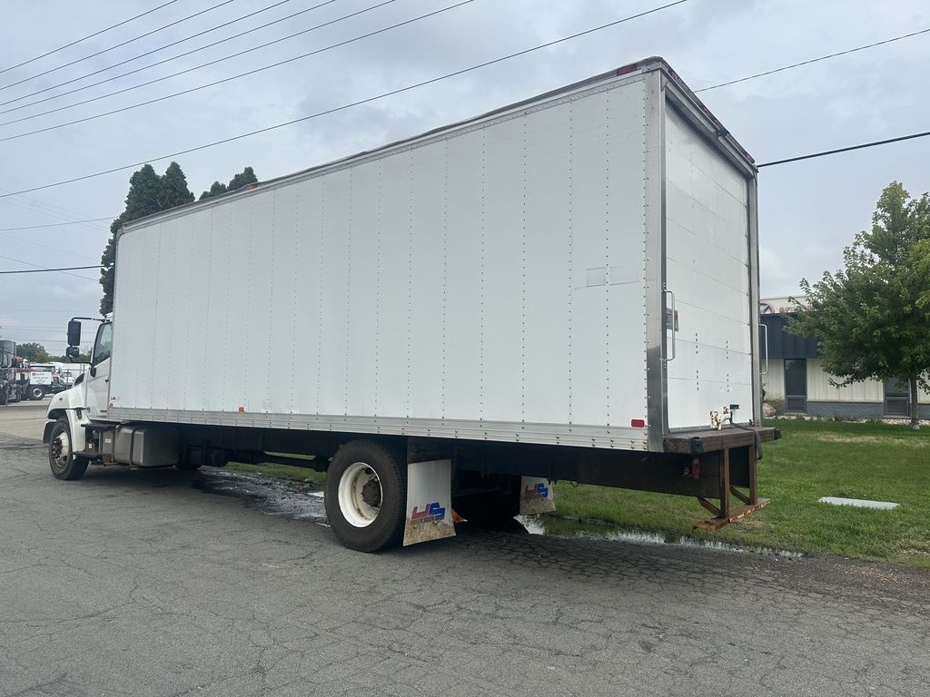 Slide images of 2019 HINO 268A