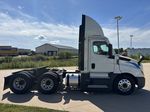 Slide images of 2022 FREIGHTLINER CASCADIA 126