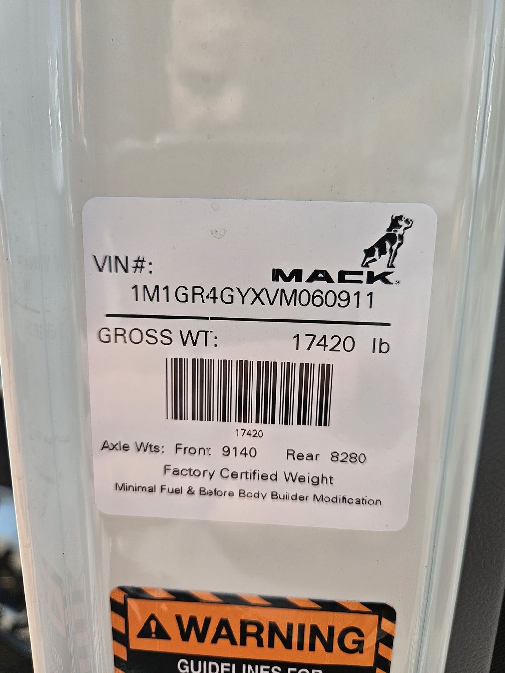 Slide images of 2027 MACK GR104B