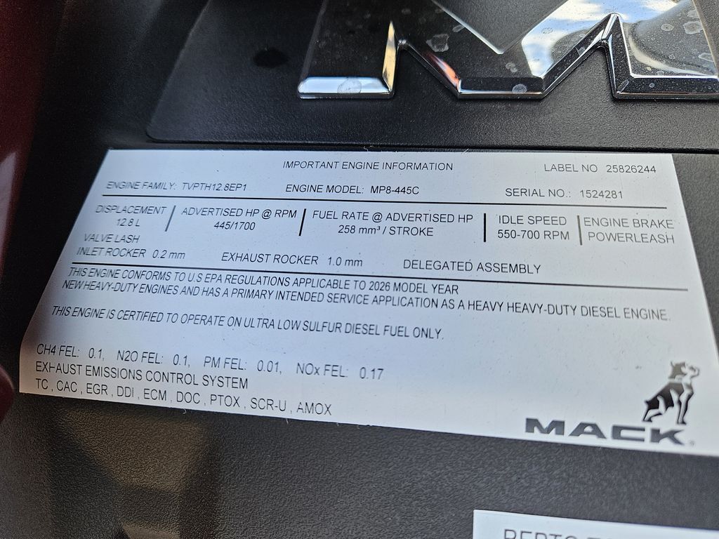 Slide images of 2027 MACK GR104B