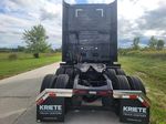 Slide images of 2027 VOLVO VNL64T860