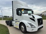 Slide images of 2023 VOLVO VNR64T300