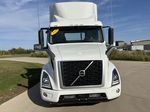Slide images of 2023 VOLVO VNR64T300