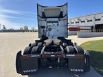 Slide images of 2023 VOLVO VNR64T300