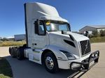 Slide images of 2023 VOLVO VNR64T300