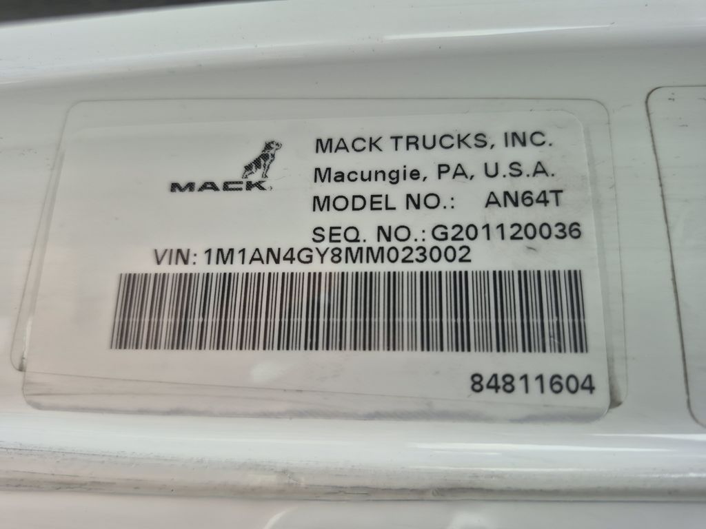 Slide images of 2021 MACK AN64T