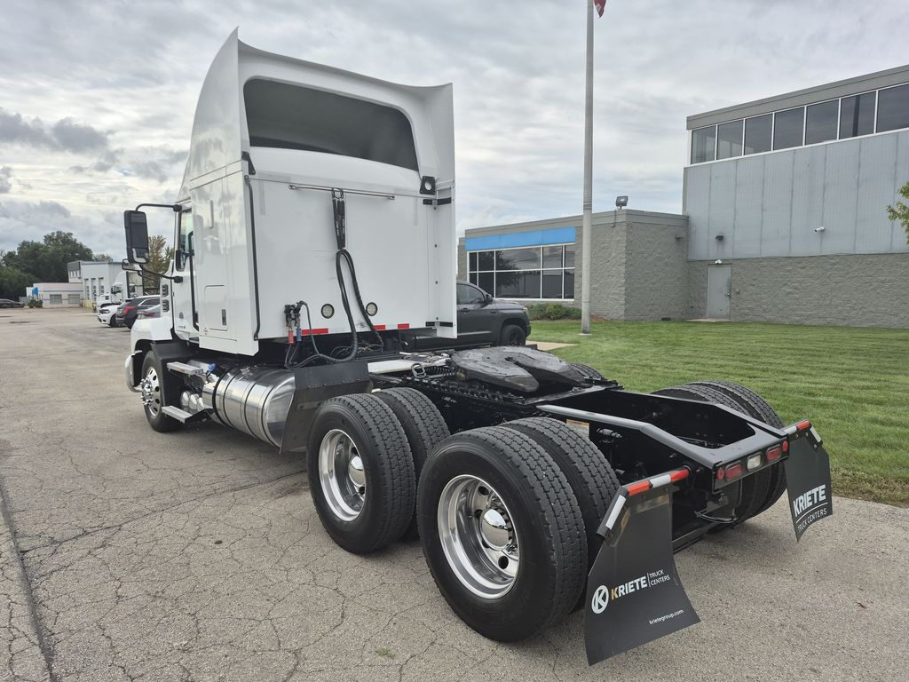 Slide images of 2021 MACK AN64T
