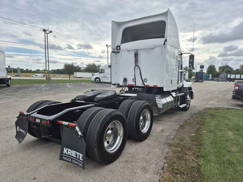 Slide images of 2021 MACK AN64T