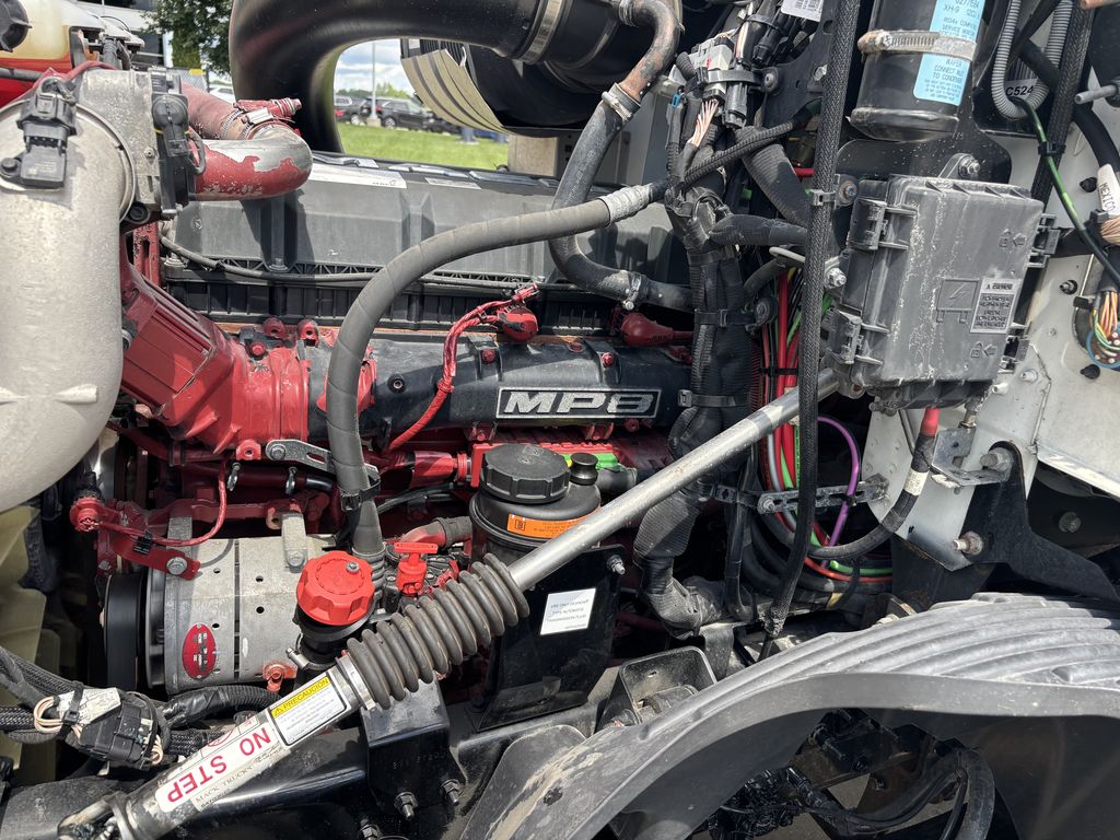 Slide images of 2021 MACK AN64T