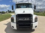 Slide images of 2021 MACK AN64T