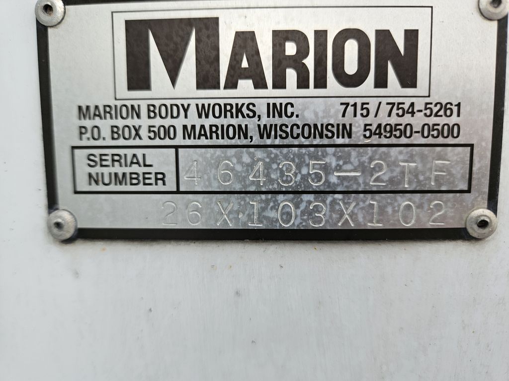 Slide images of 2021 MACK MD642