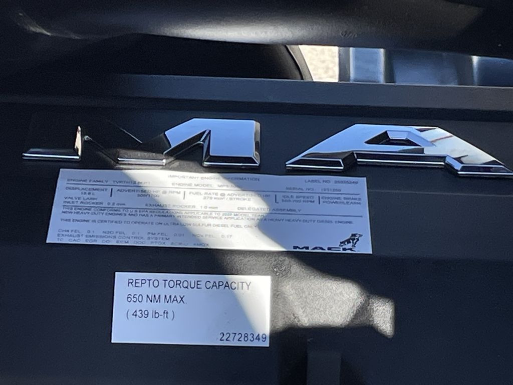 Slide images of 2027 MACK GR84F