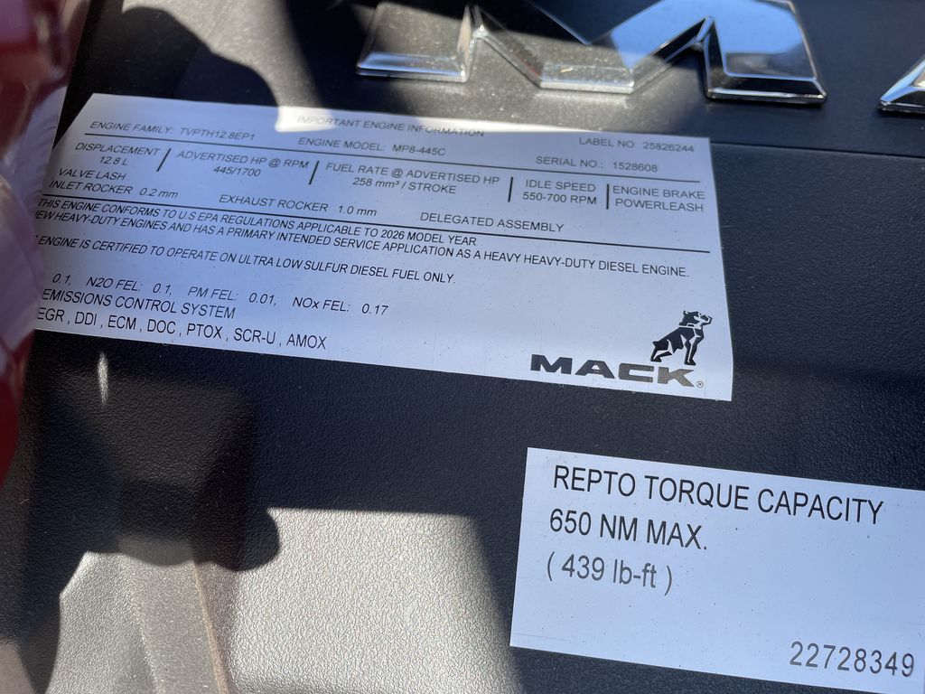 Slide images of 2027 MACK GR104B