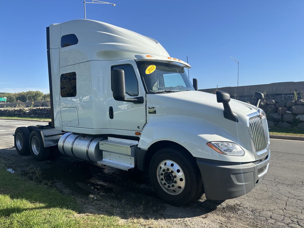 Slide images of 2023 INTERNATIONAL LT625