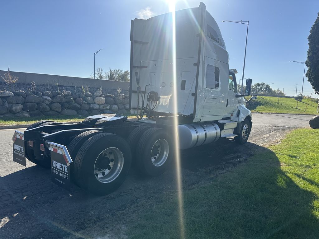 Slide images of 2023 INTERNATIONAL LT625