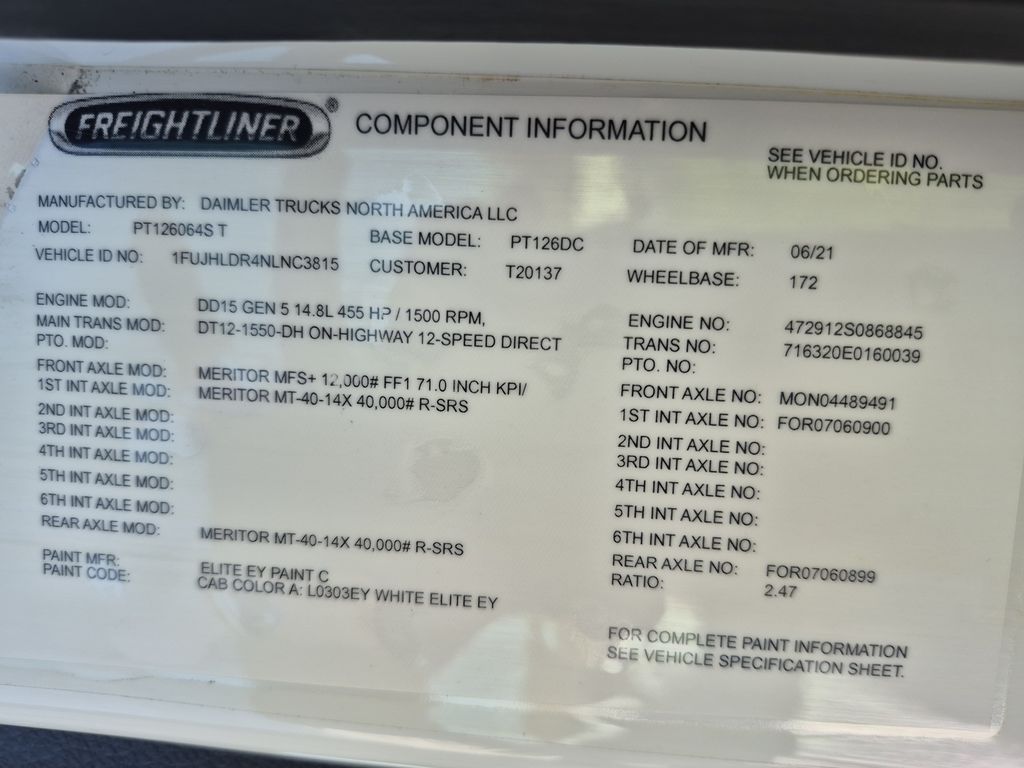 Slide images of 2022 FREIGHTLINER CASCADIA 126