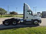Slide images of 2022 FREIGHTLINER CASCADIA 126