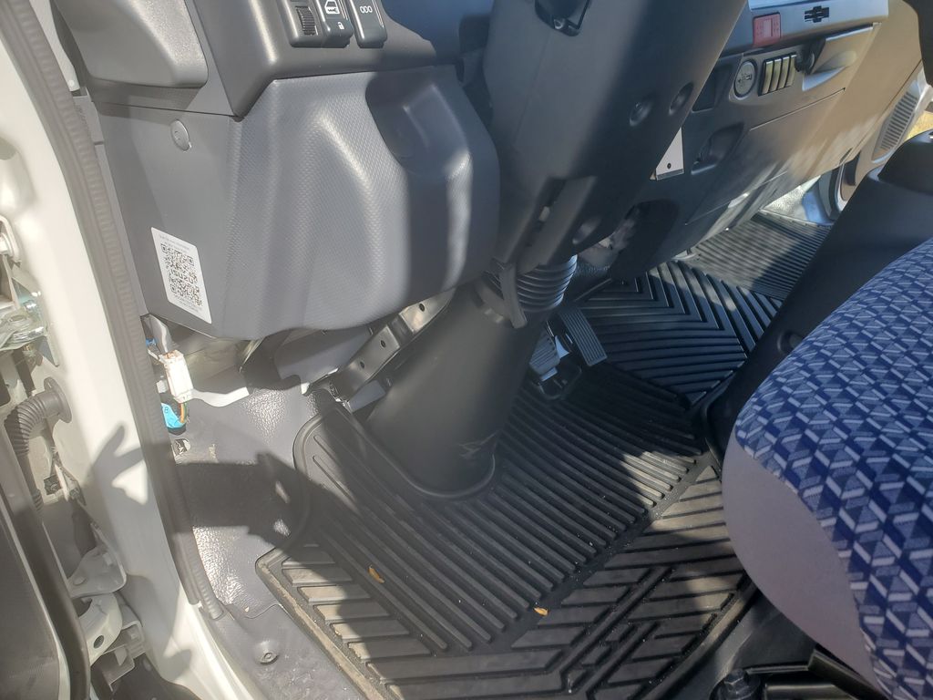 Slide images of 2026 ISUZU NPR GAS HD